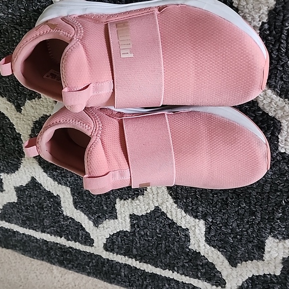 Puma Soft Ride Shoes - Picture 6 of 6